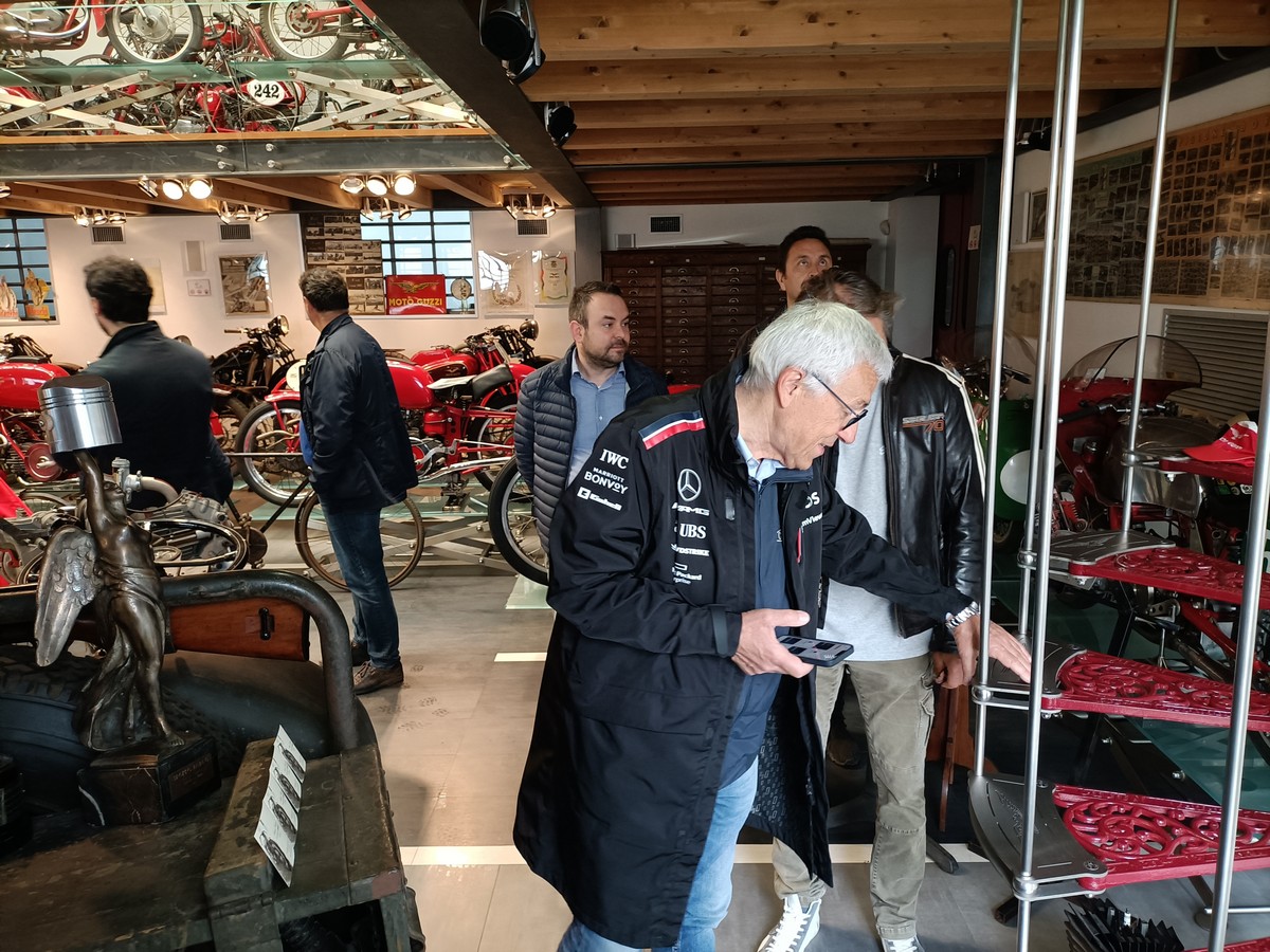Moto Guzzi